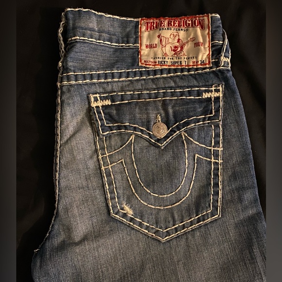 True Religion Jeans - Picture 9 of 10